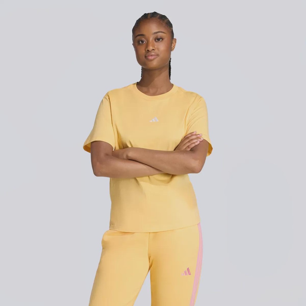 Camiseta adidas Small Logo Feminina