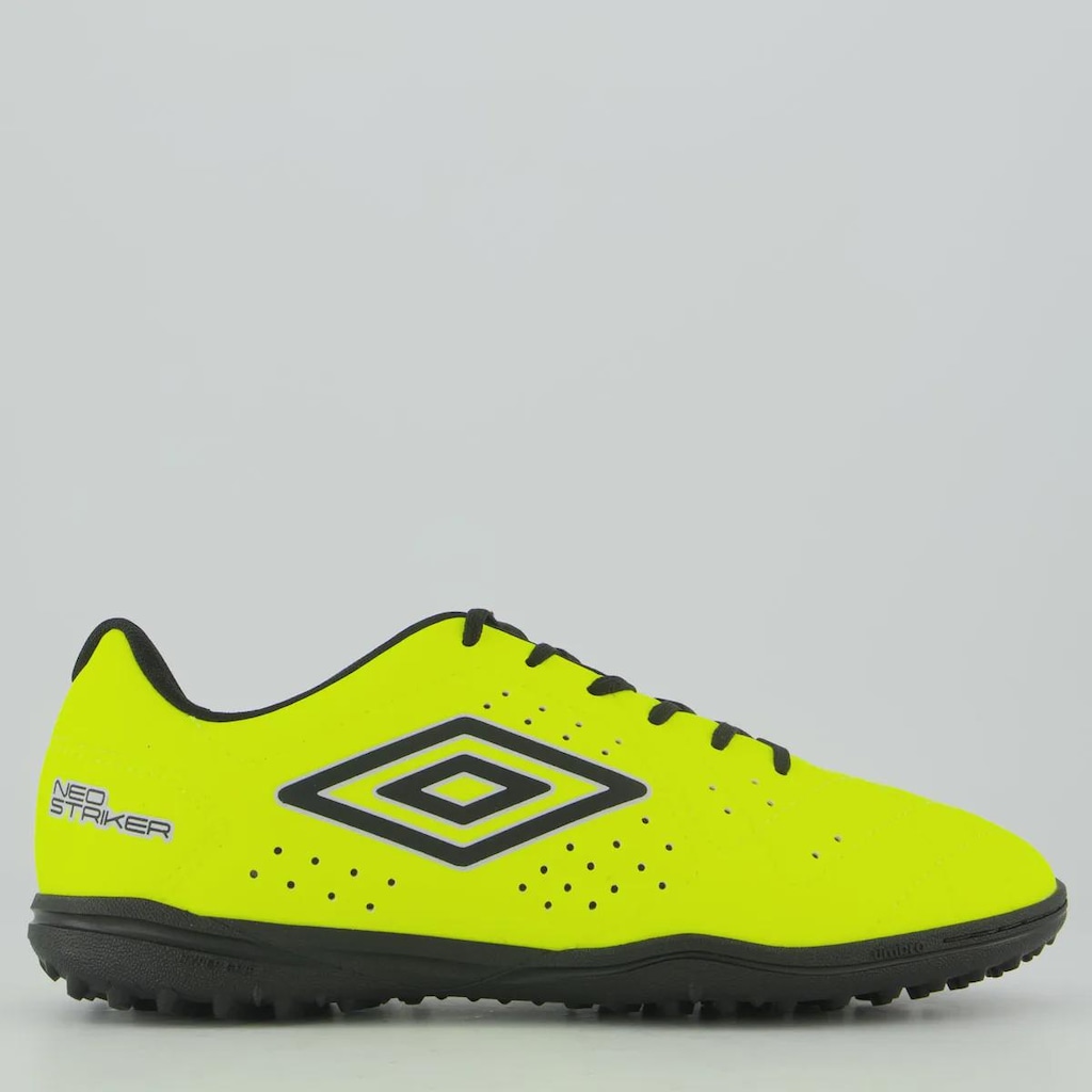 Chuteira de Society Adulta Umbro Neo Striker II