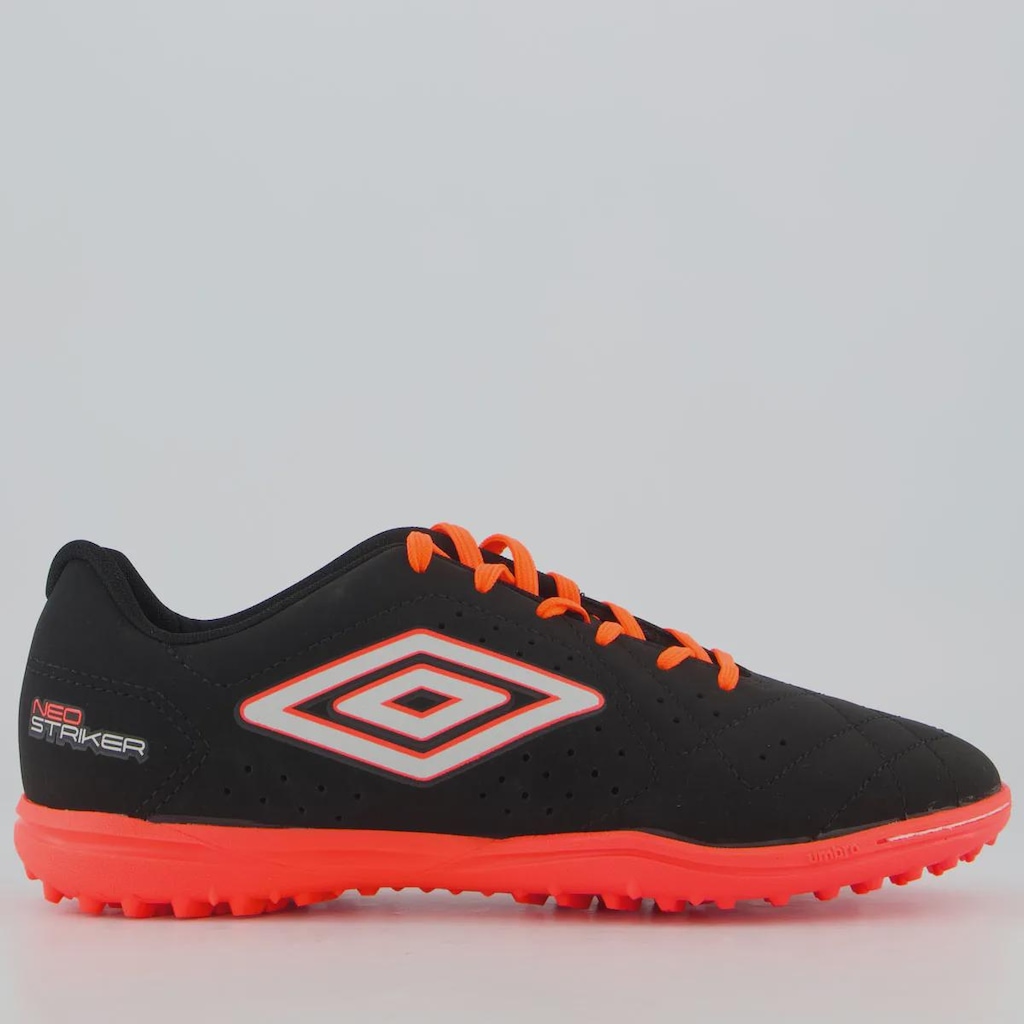 Chuteira de Society Adulta Umbro Neo Striker II