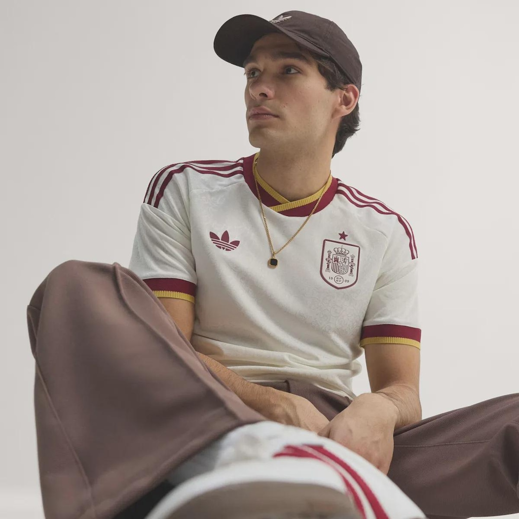 Imagem 2 do produto Camisa Espanha II 26/27 Jogador adidas Masculina