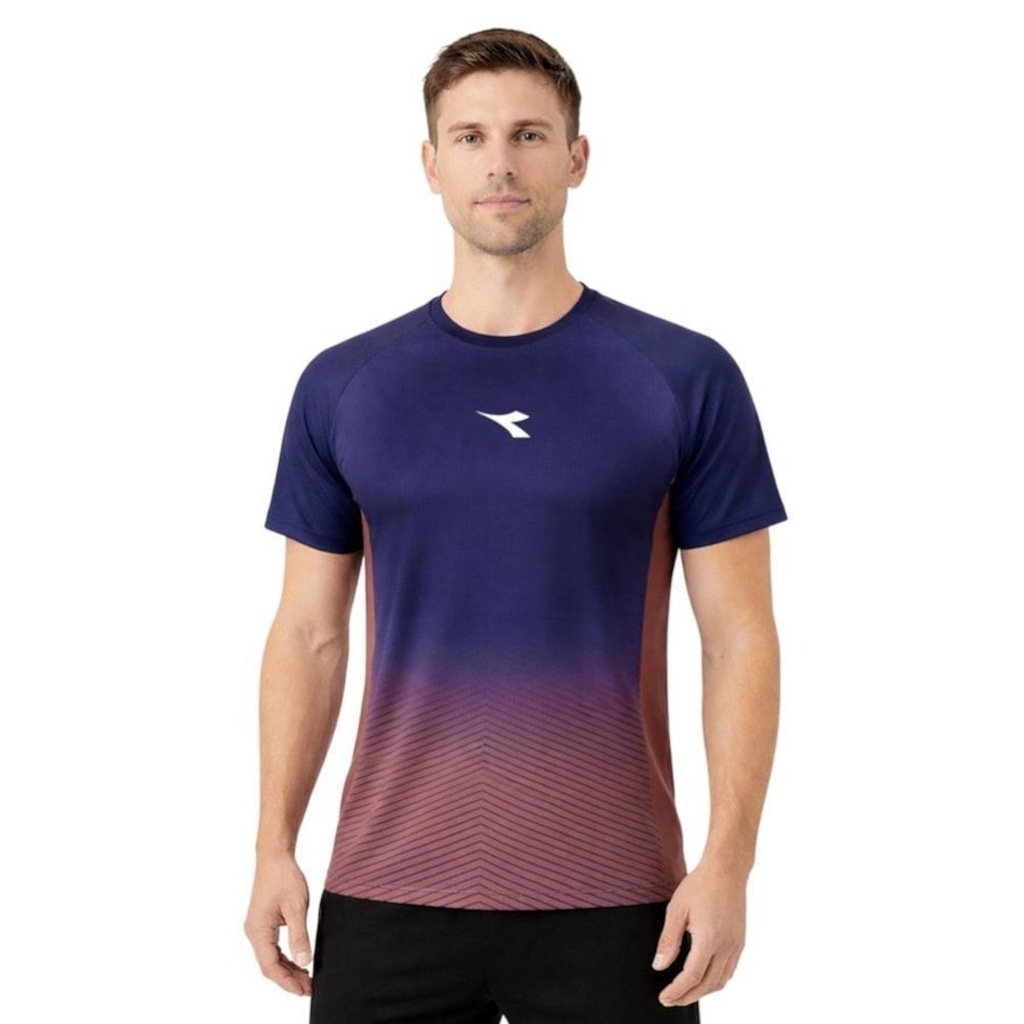 Camiseta Diadora Degradê Small Logo - Masculina