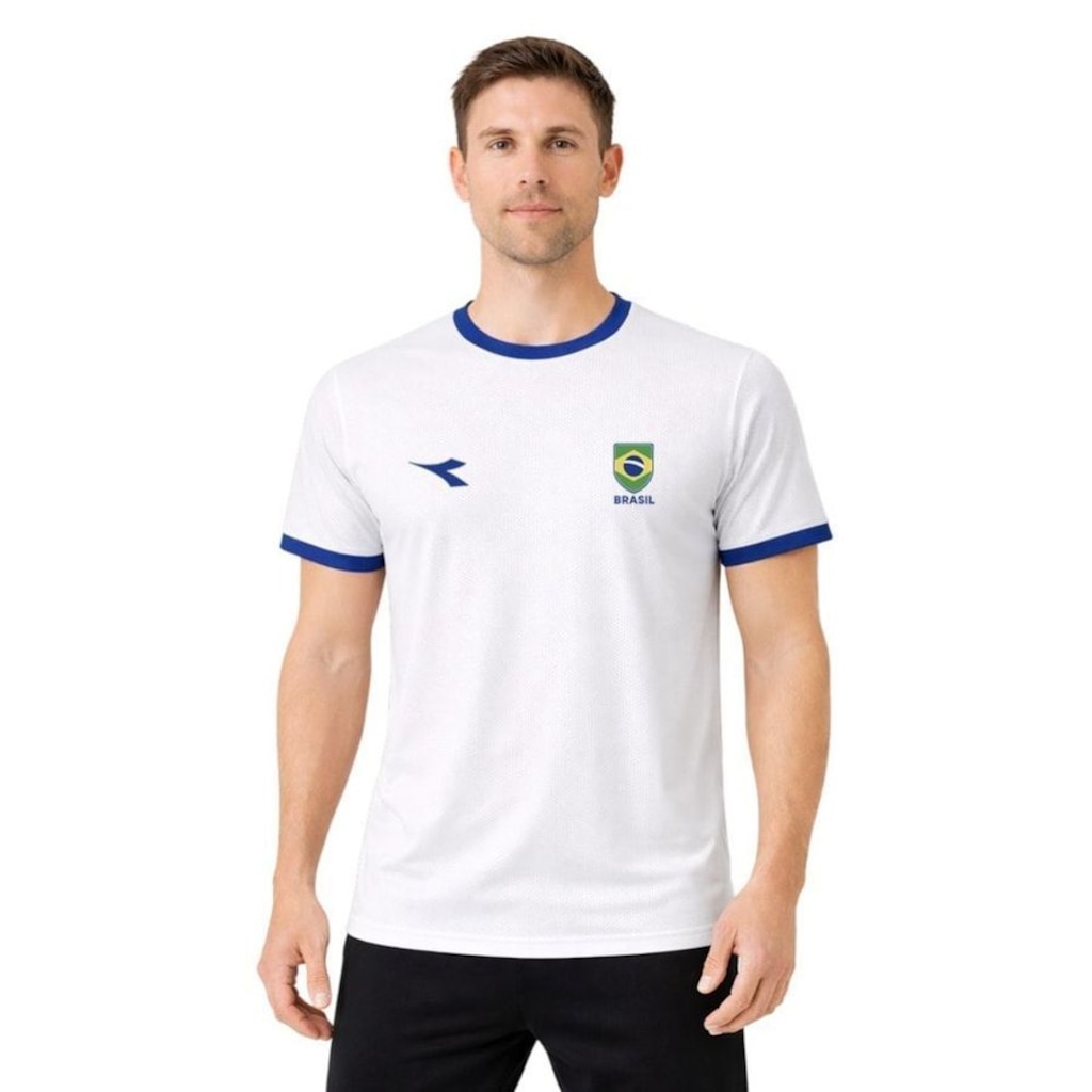 Camiseta Diadora Brasil Small Logo - Masculina