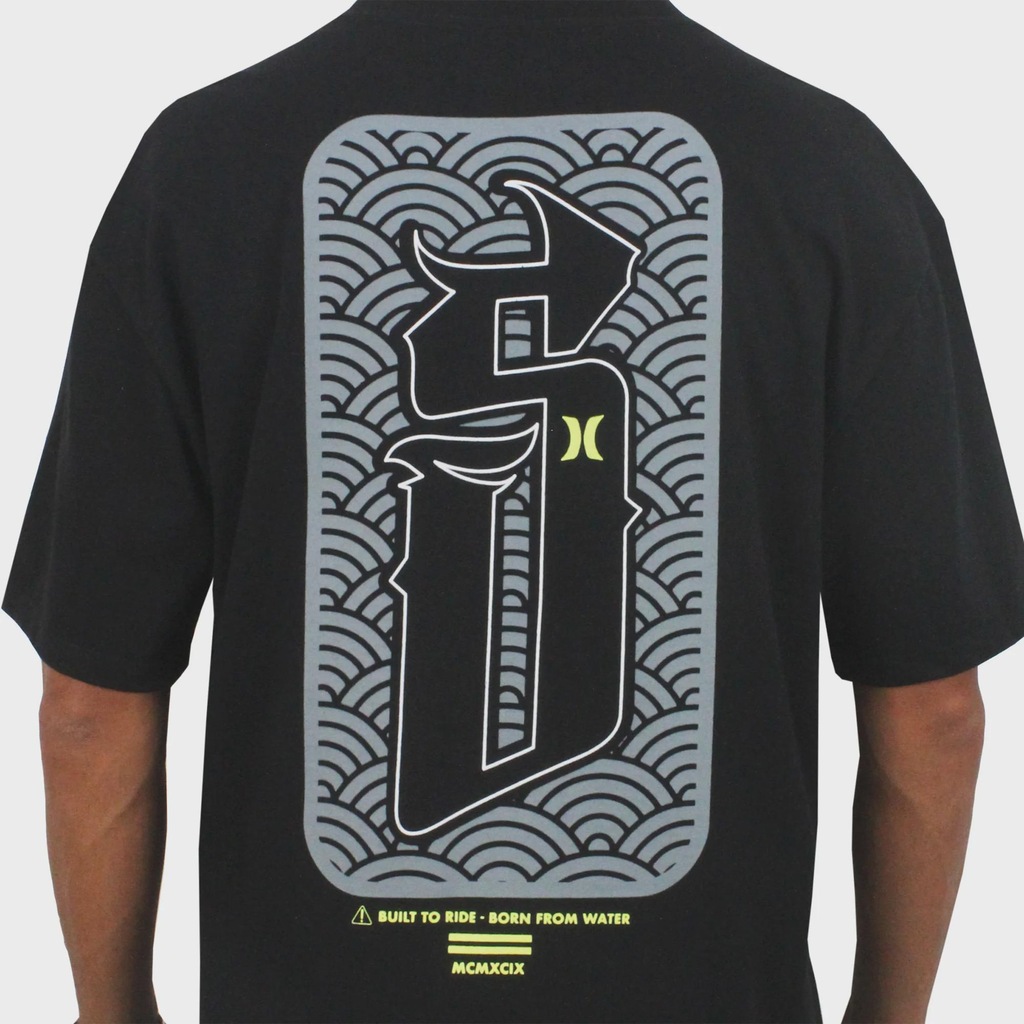 Imagem 4 do produto Camiseta Max Fit Hurley x Shibuya Logo Escama Black - Masculina
