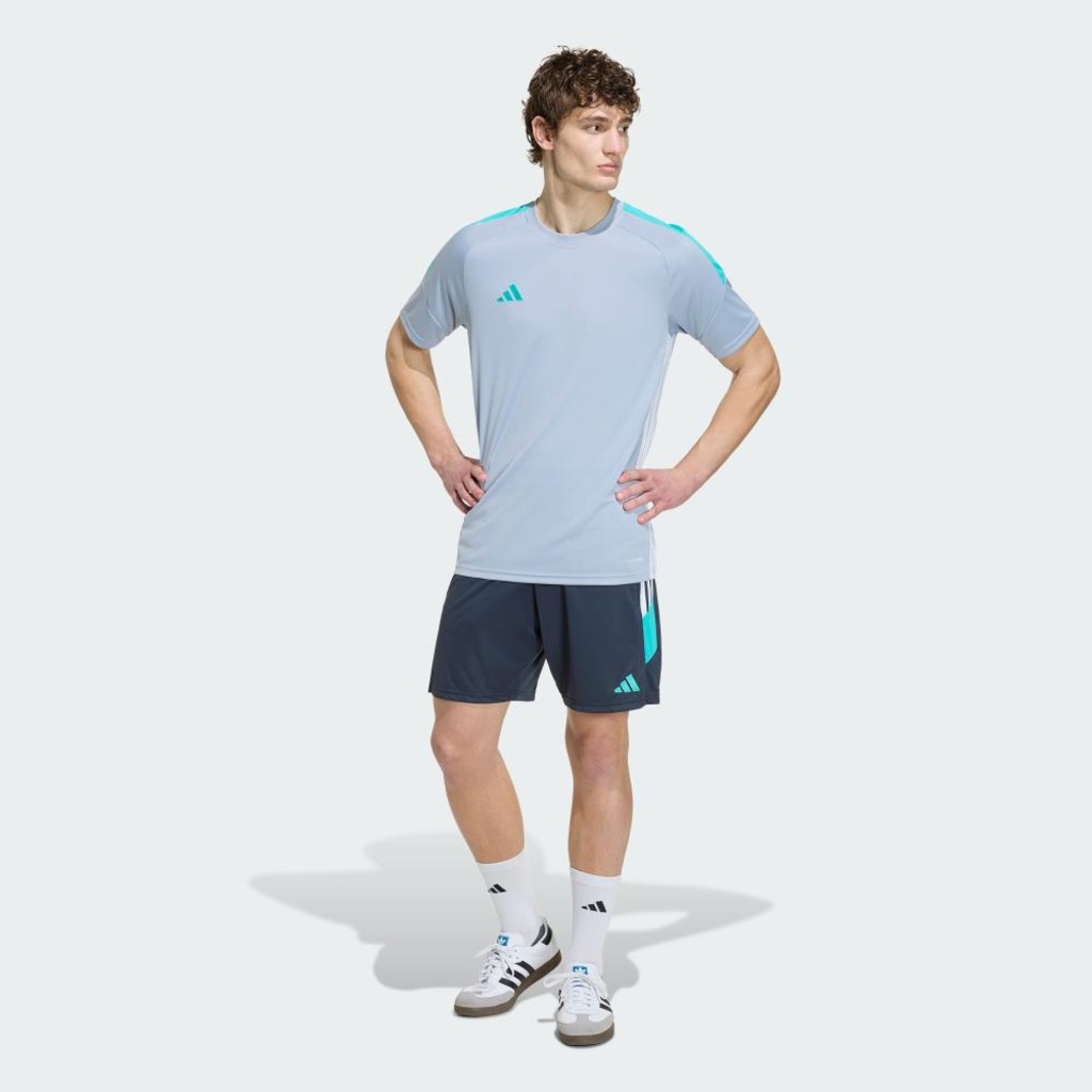 Imagem 4 do produto Camiseta Tiro 26 Essentials adidas Masculina