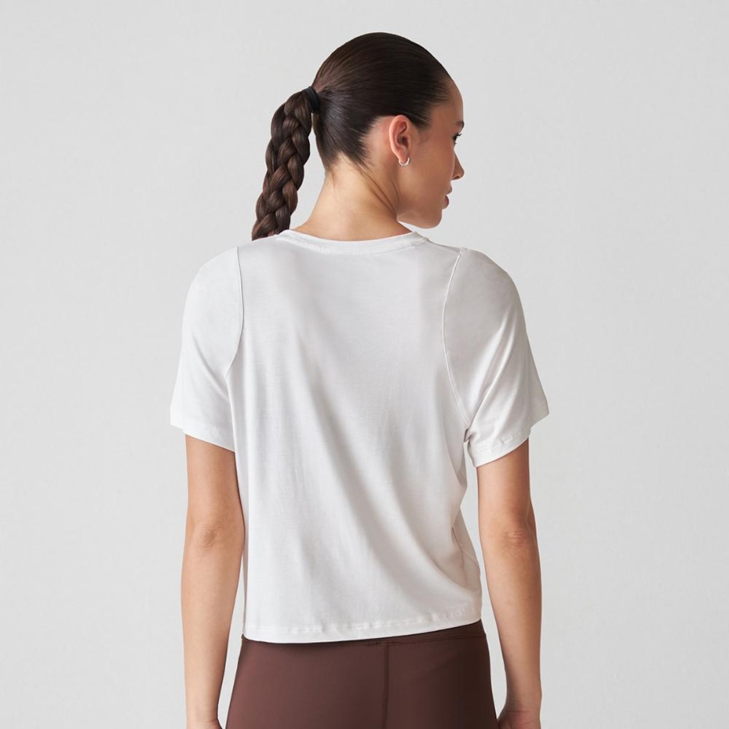 Imagem 2 do produto Camiseta New Balance Infinity Propel Feminina
