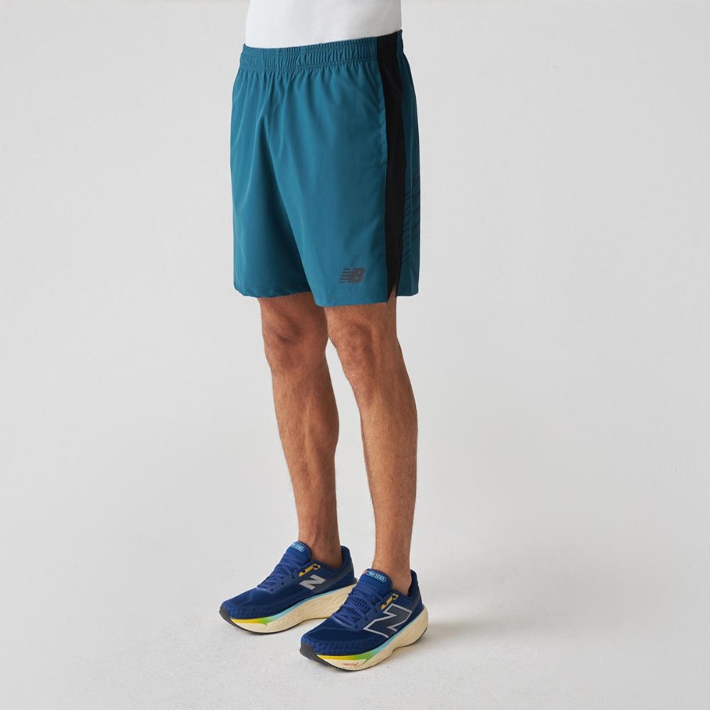 Bermuda New Balance Tenacity Logo 7" Masculina