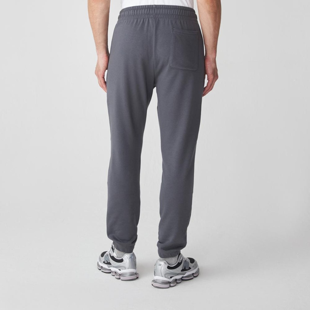 Imagem 2 do produto Calça New Balance Reimagined Jogger (Sem Felpa) Masculina