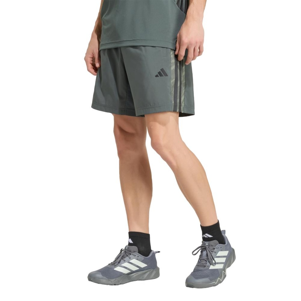 Imagem 1 do produto Shorts de Treino Tech Essentials adidas Masculino