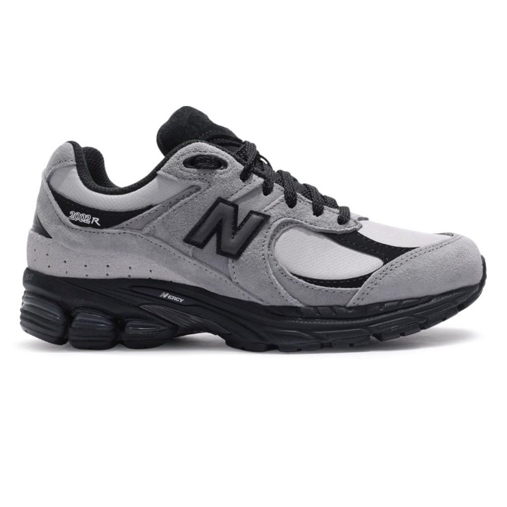 Tênis Unissex New Balance 2002r - Foto 1