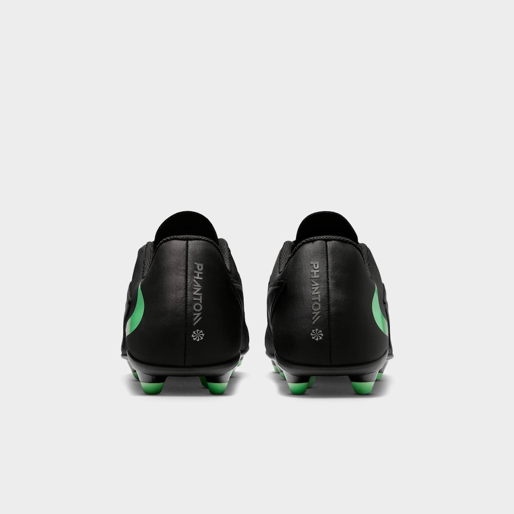 Imagem 5 do produto Chuteira de Campo Adulto Nike Phantom 6 Club