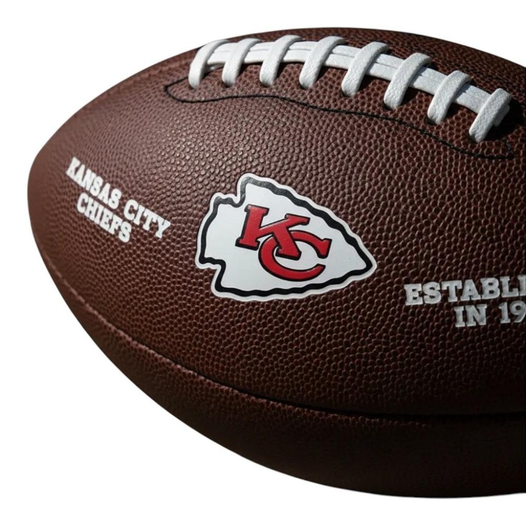 Imagem 3 do produto Bola de Futebol Americano Wilson Backyard Kansas City Chiefs
