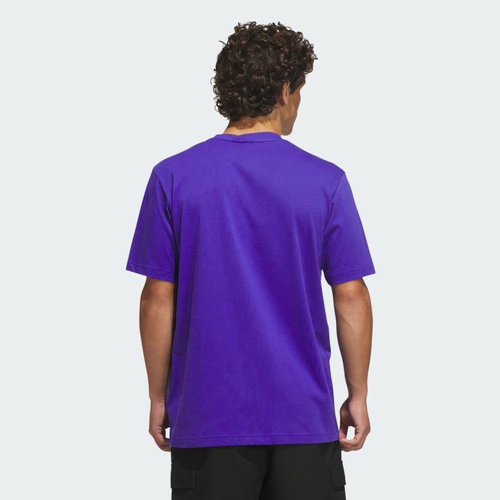 Imagem 3 do produto Camiseta Estampada adidas Emblema Masculina