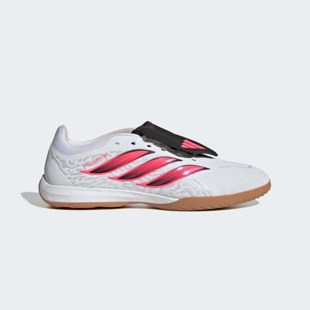 Imagem 2 do produto Chuteira Futsal Adulto adidas com Língua Dobrável Predator League