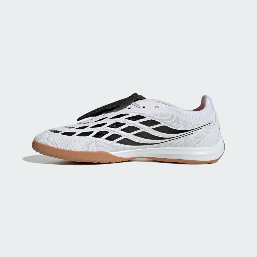 Imagem 3 do produto Chuteira Futsal Adulto adidas com Língua Dobrável Predator League