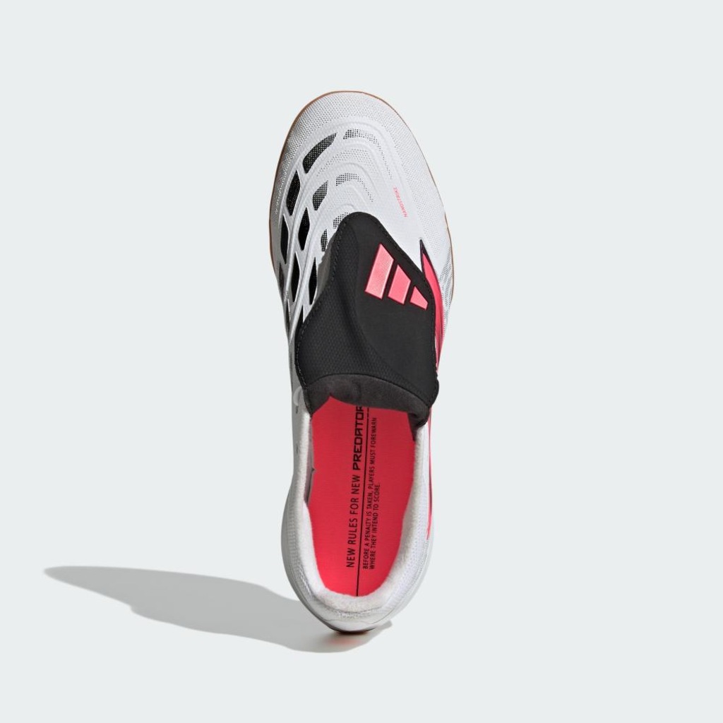 Imagem 4 do produto Chuteira Futsal Adulto adidas com Língua Dobrável Predator League