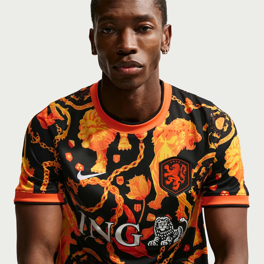 Imagem 4 do produto Camiseta Holanda x Patta Dri-FIT Academy Pro Pré-Jogo Nike Masculina