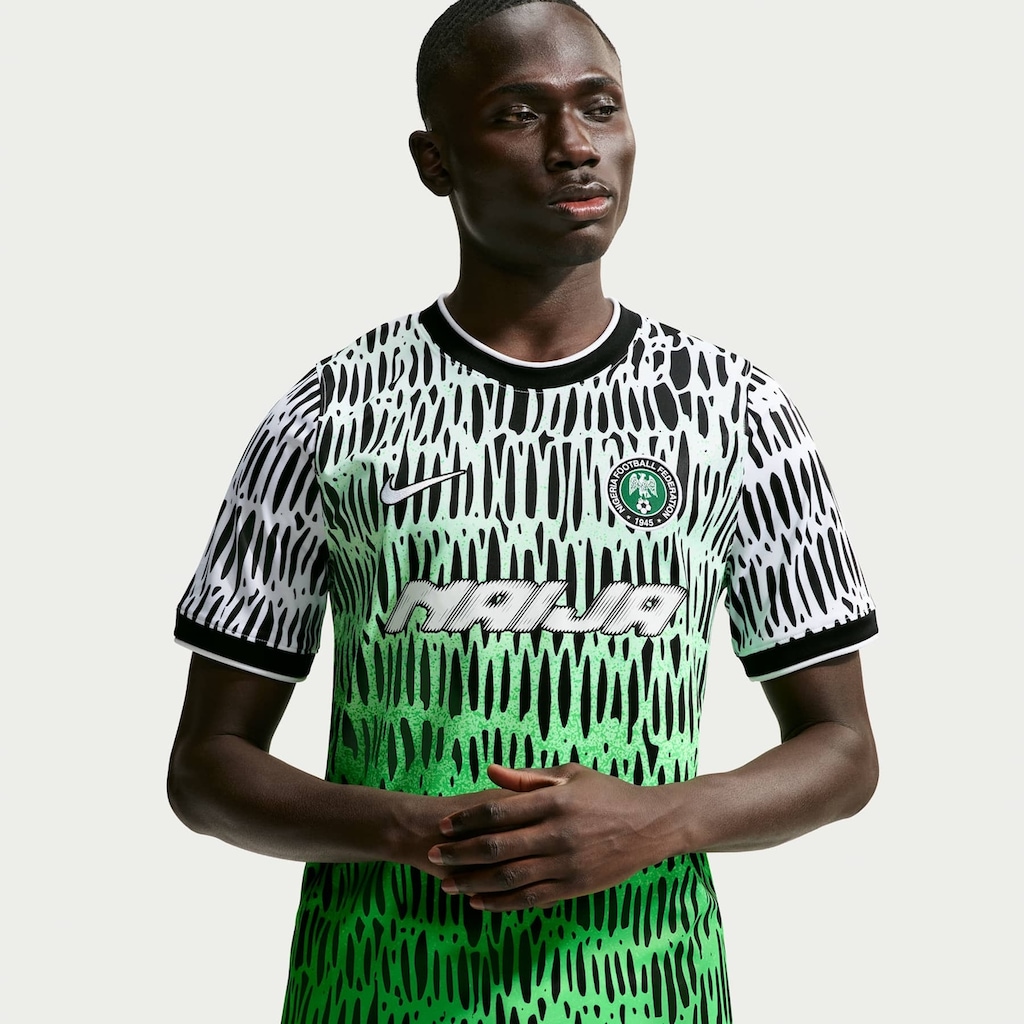 Camiseta Nigéria Dri-FIT Academy Pro Pré-Jogo Nike Masculina