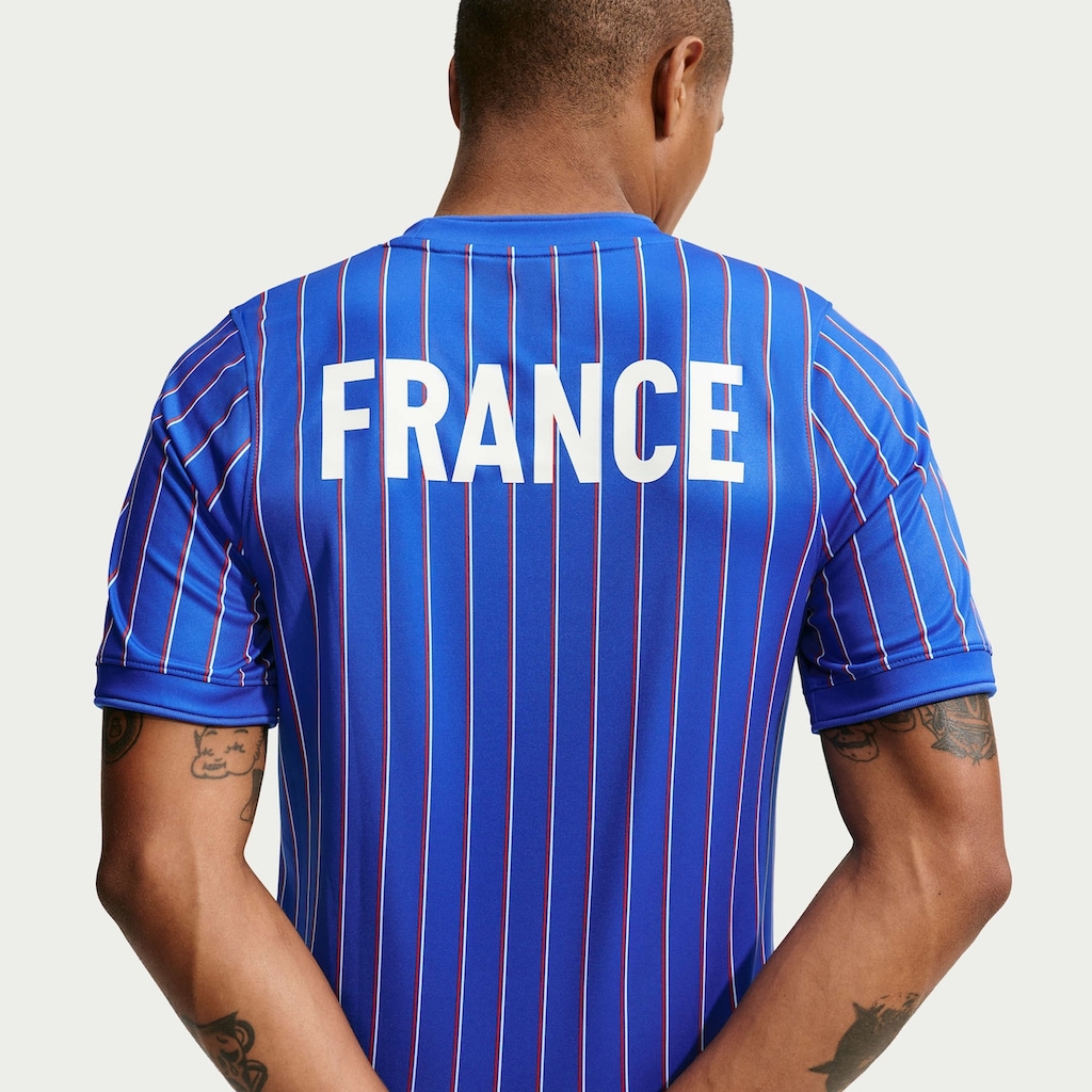 Imagem 2 do produto Camiseta França Dri-FIT Academy Pro Nike Masculina