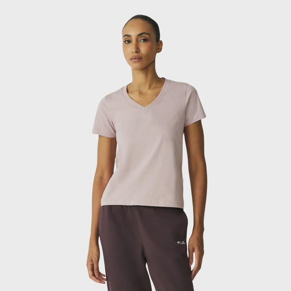 Camiseta Fila Regular Basic V Classic Feminina