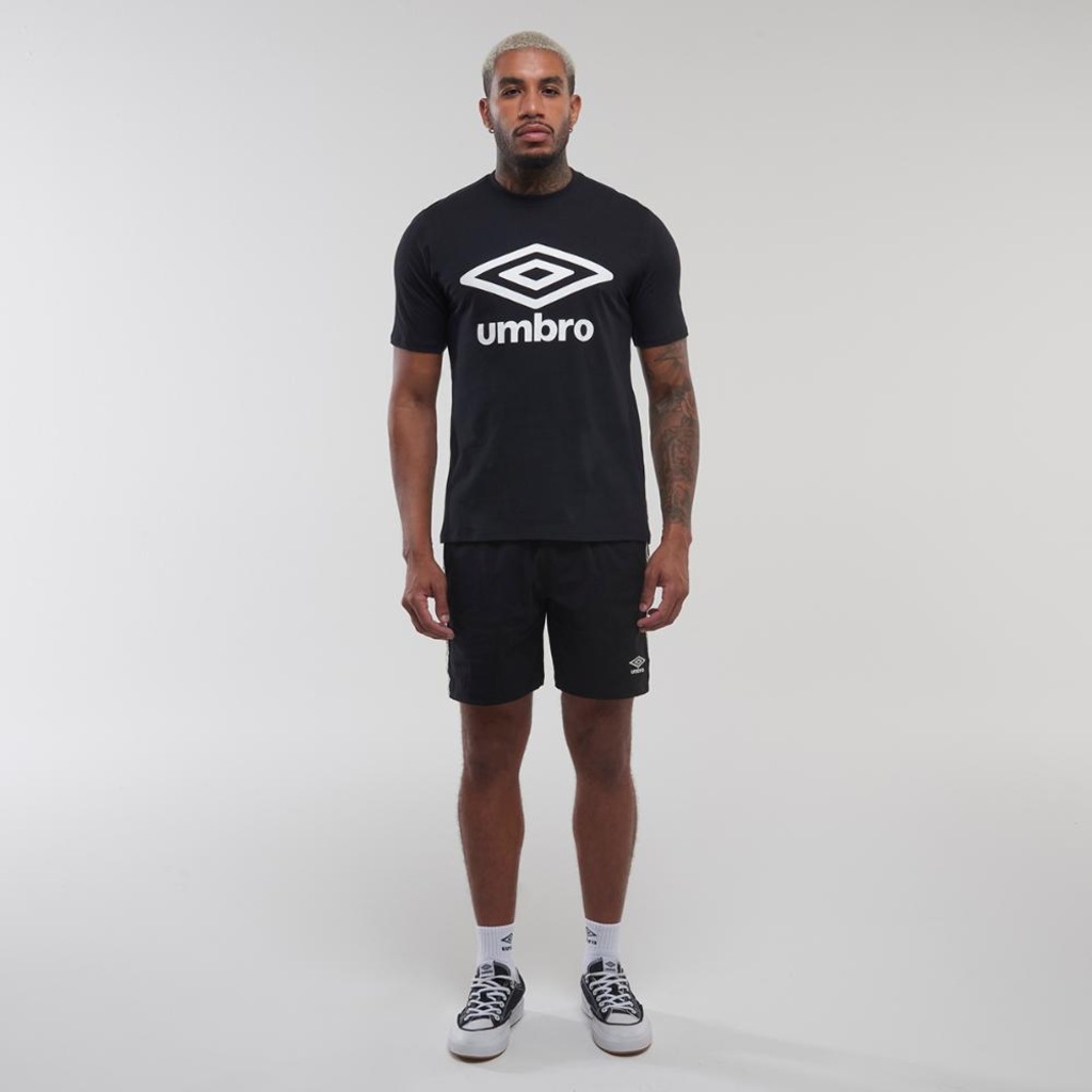 Imagem 4 do produto Camiseta Umbro Essential Logo - Masculina