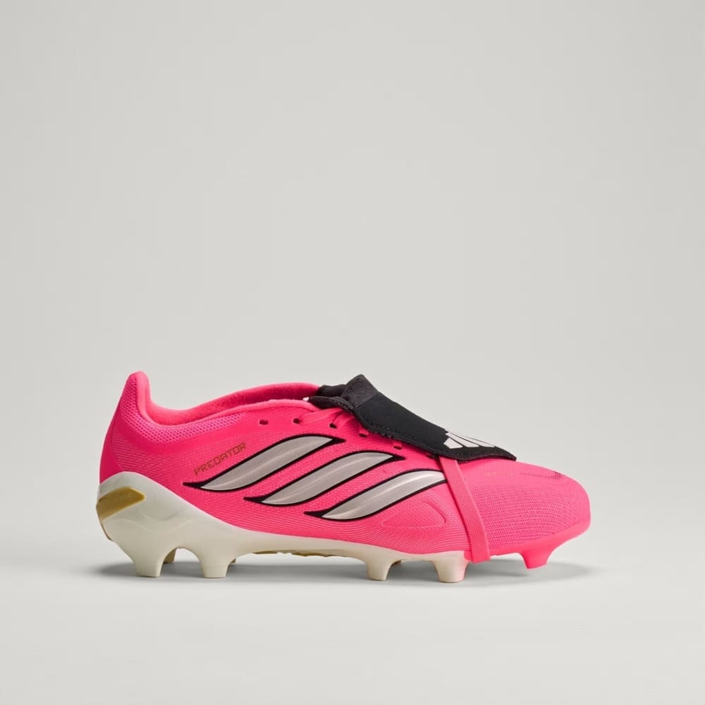 Chuteira de Campo Adulto adidas Predator League