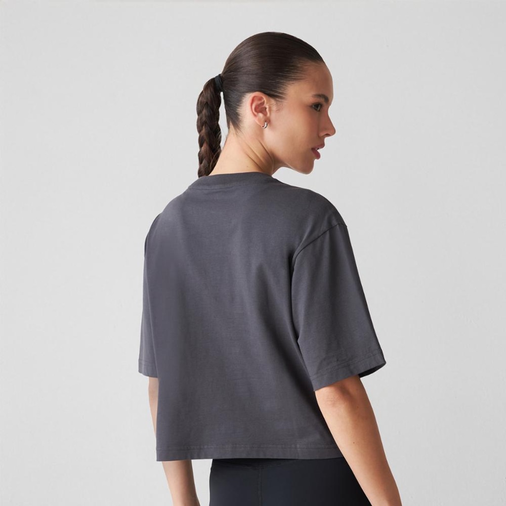 Imagem 3 do produto Camiseta New Balance Reimagined Feminina