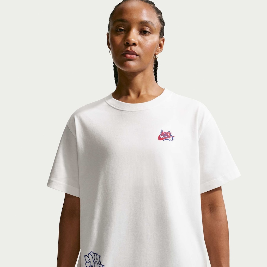 Camiseta Nike Sportswear Classic Boyfriend 32 Feminina