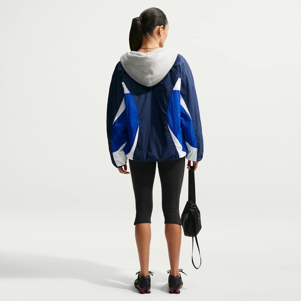 Imagem 5 do produto Jaqueta Nike Street Track Feminina