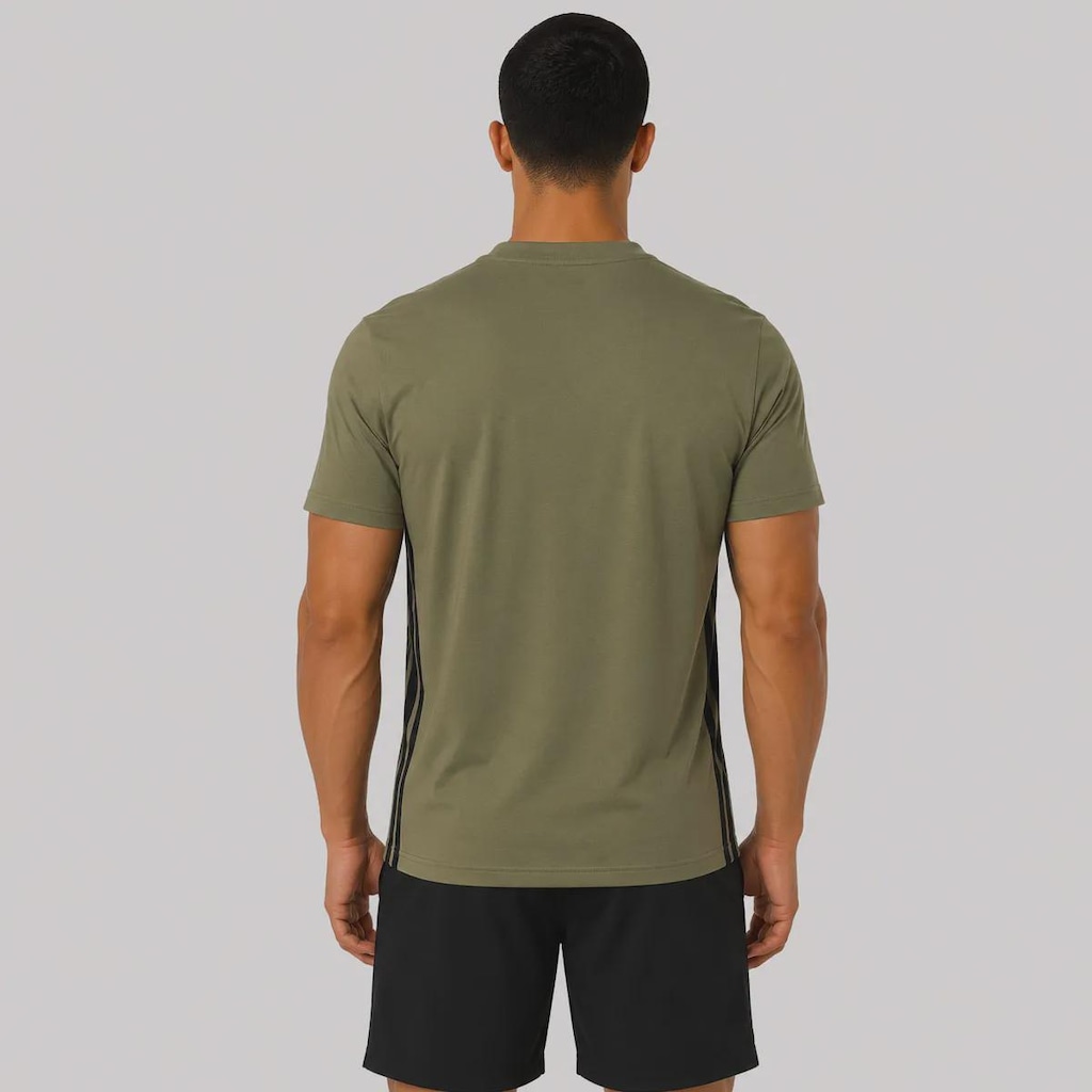 Imagem 4 do produto Camiseta adidas Essentials Masculina