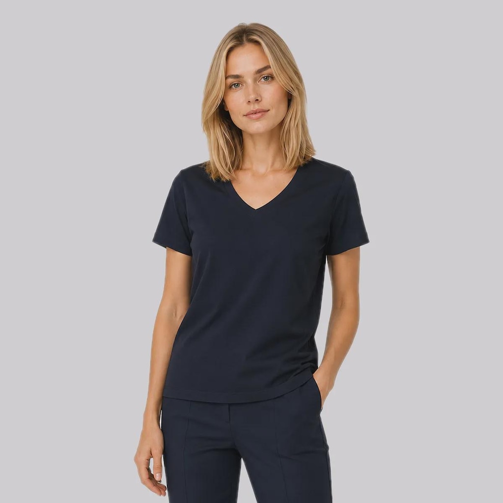 Camiseta Fila Regular V Basic Classic Feminina