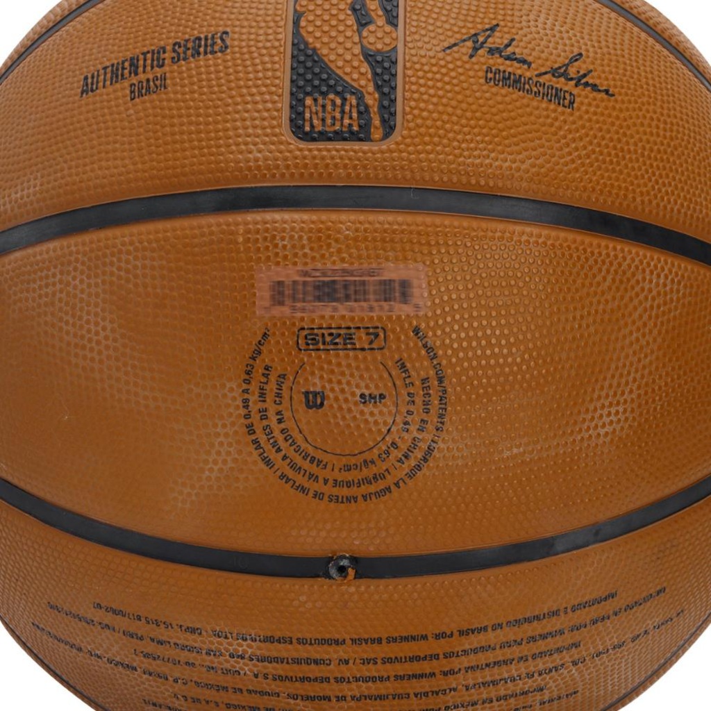Imagem 2 do produto Bola De Basquete Unissex Wilson NBA Authentic Brasil Outdoor