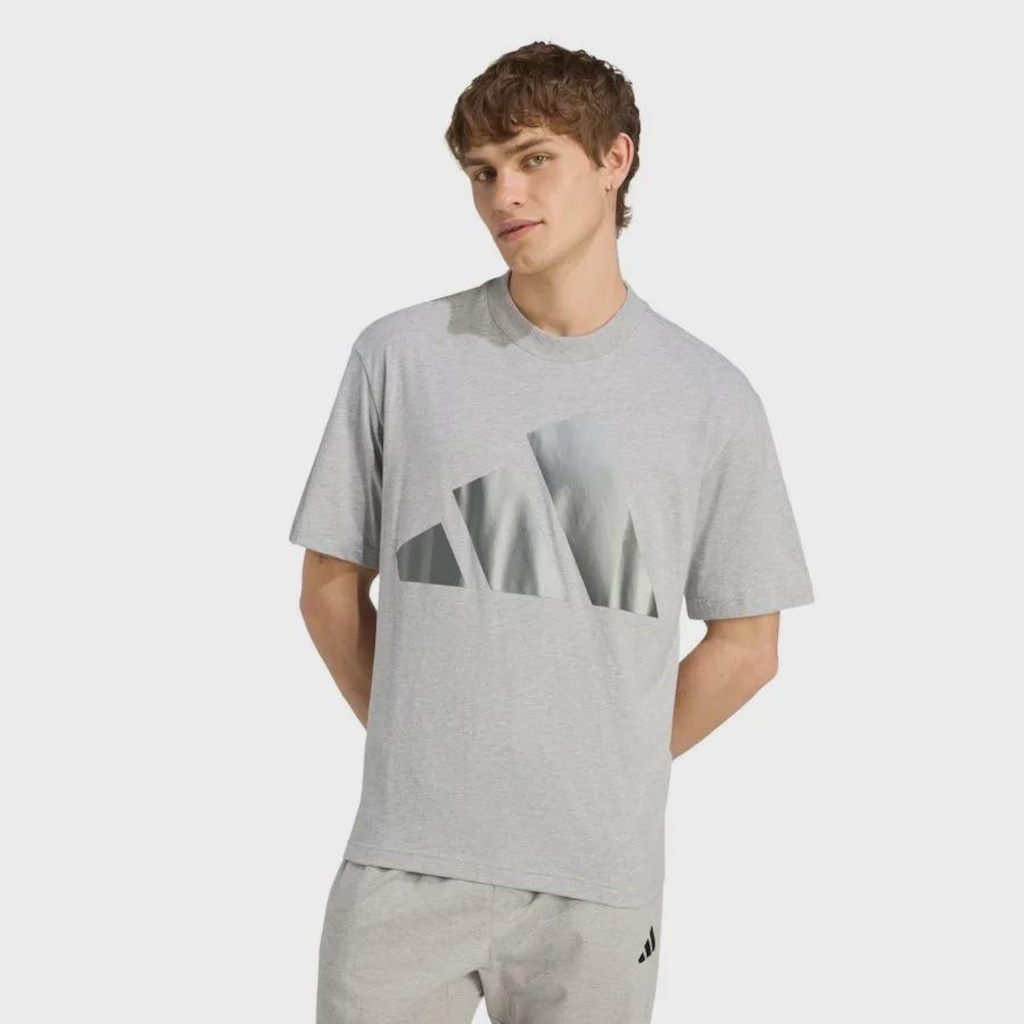 Camiseta adidas Holiday Big Logo Masculina