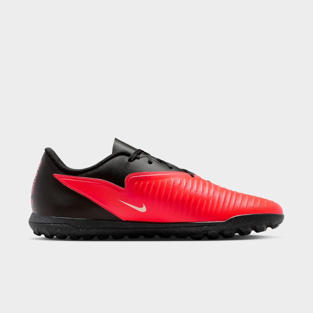 Chuteira de Society Adulto Nike Phantom 6 Club