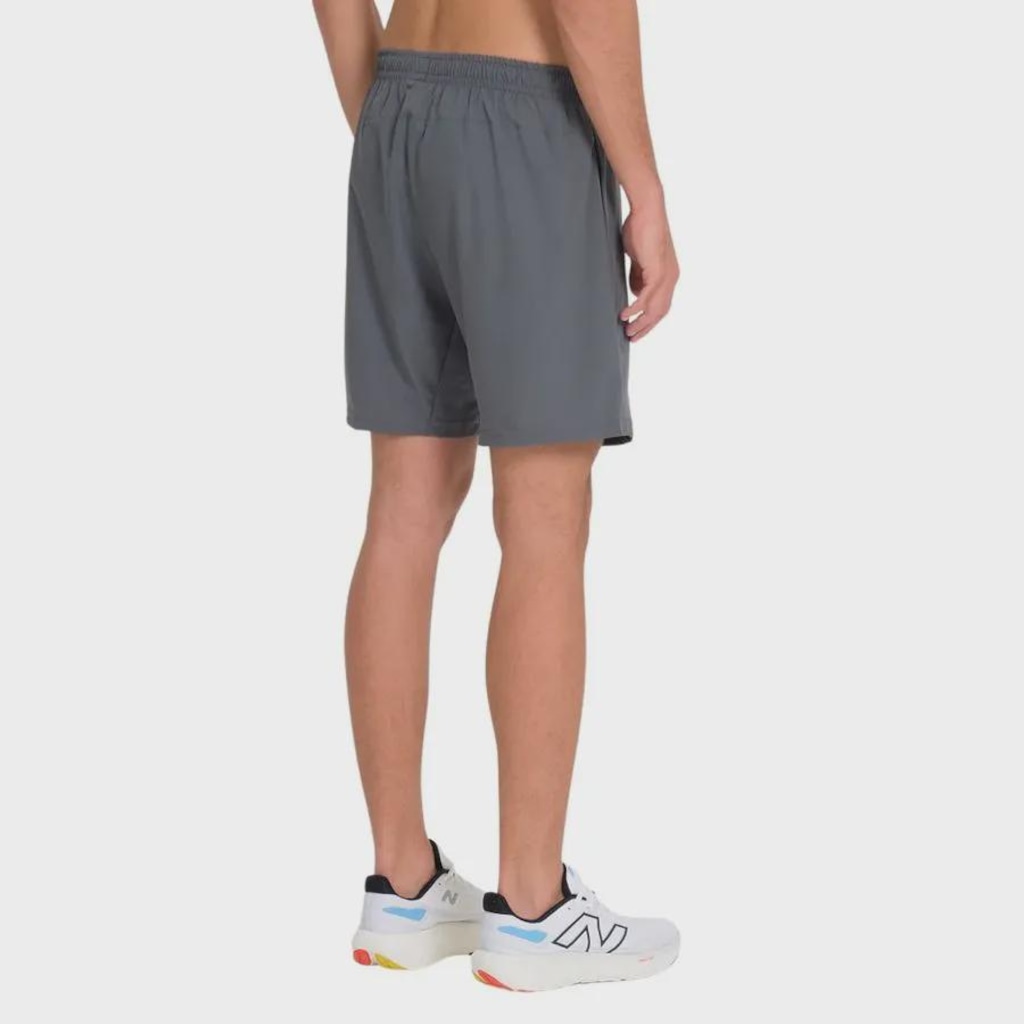 Imagem 2 do produto Bermuda New Balance Sport Essentials 7 Pol - Masculina