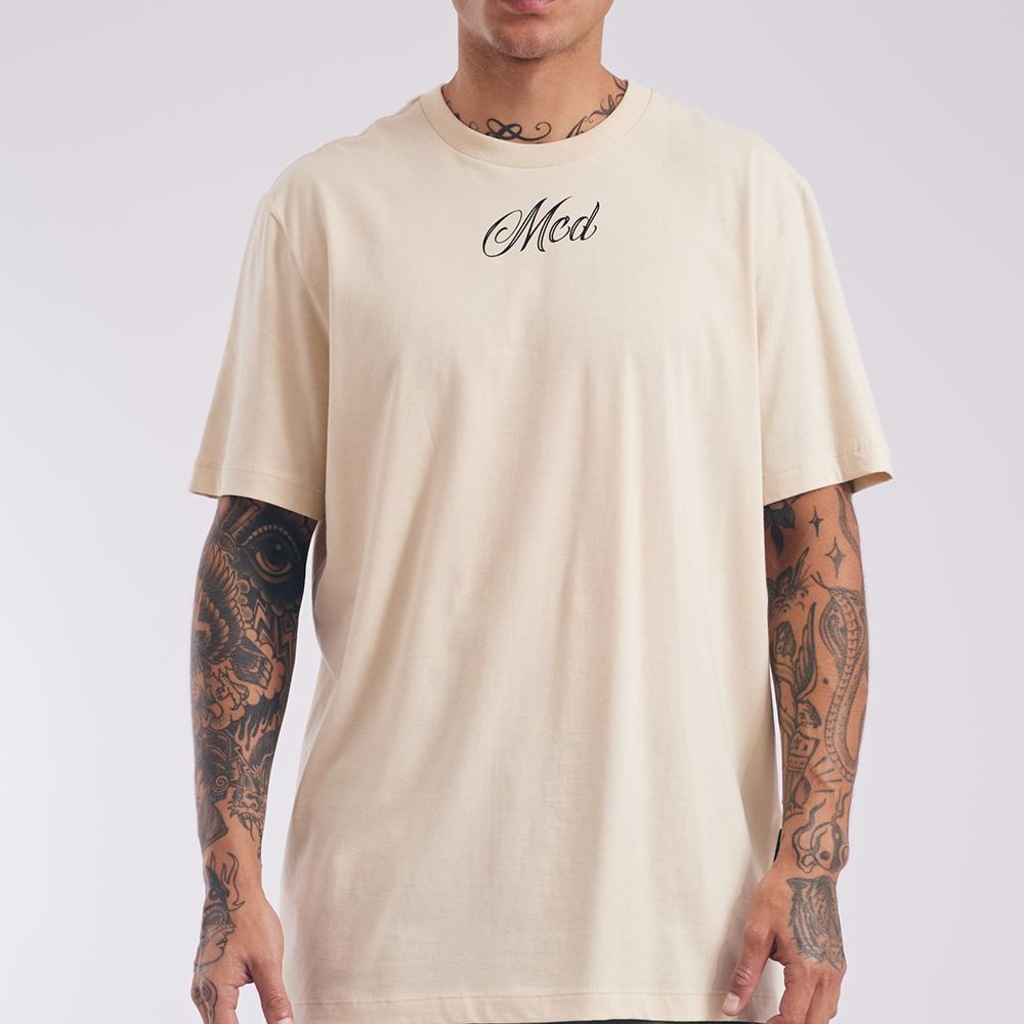 Camiseta MCD Costas Rosa Espinhos Nevoeiro Masculina