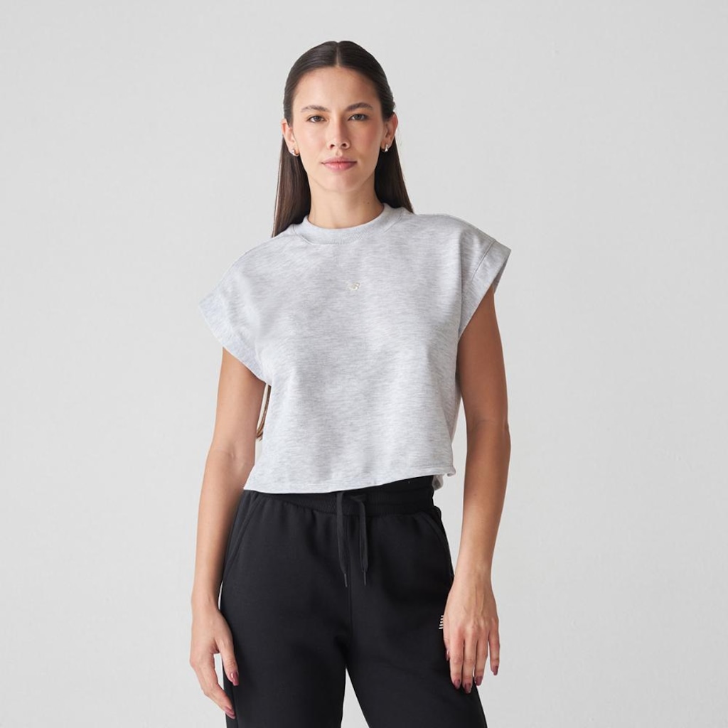 Camiseta New Balance French Terry Feminina