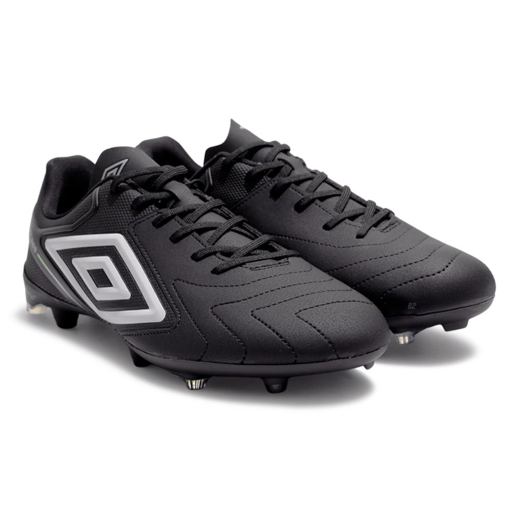 Imagem 3 do produto Chuteira de Campo Adulto Umbro Master Class Club