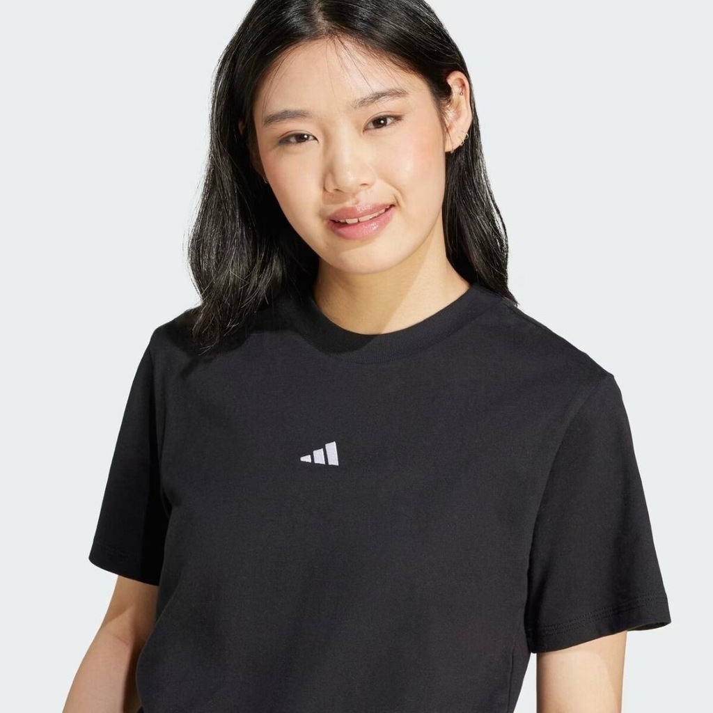Imagem 3 do produto Camiseta adidas Essentials De Algodão Com Logotipo Pequeno - Feminina