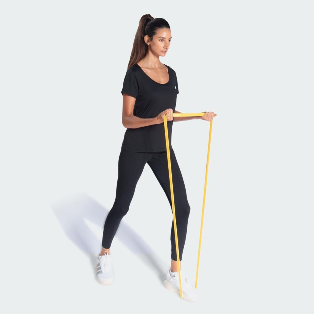 Camiseta adidas ESS Polyamide Cutout Feminina