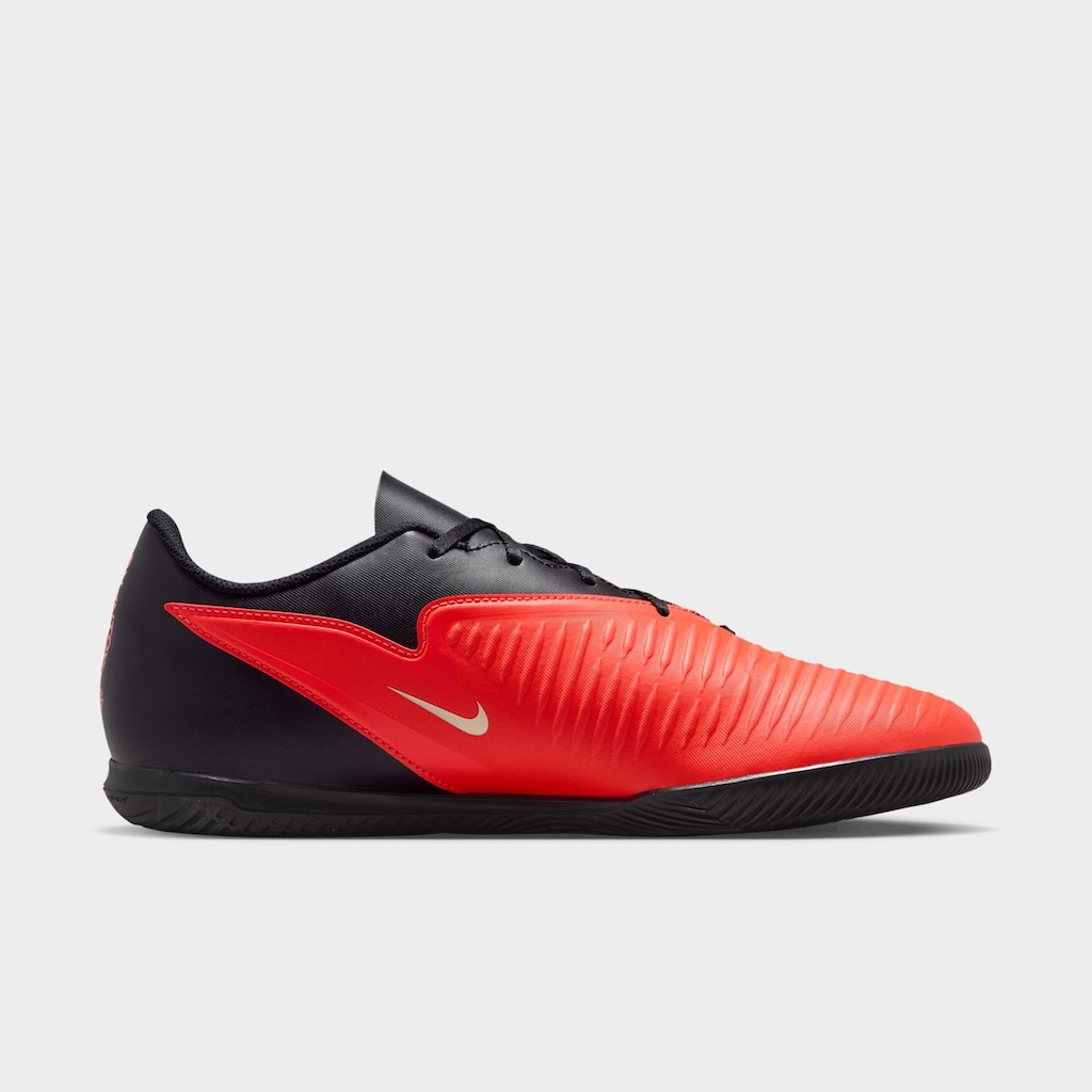 Chuteira de Futsal Nike Phantom 6 Club Low