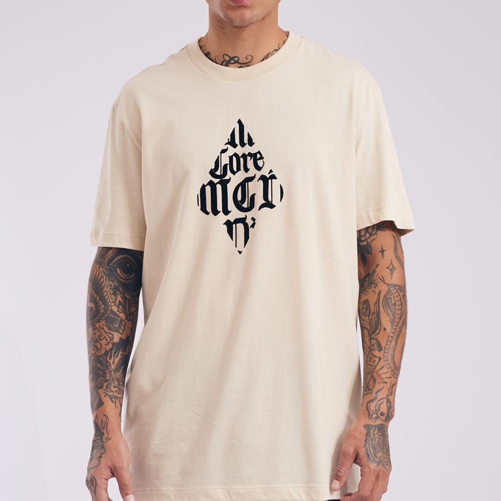Camiseta MCD Espada Caligrafiti Flocado SM27 Masculina