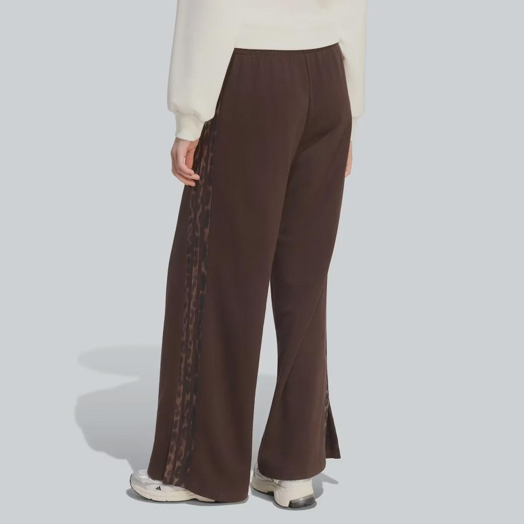Imagem 2 do produto Calça Adidas Sazonais 3 Listras Feminina