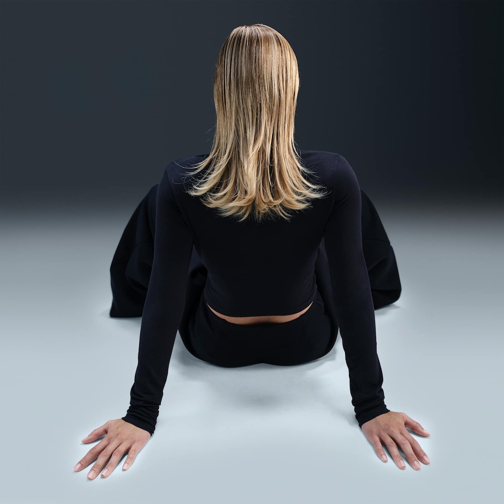 Imagem 3 do produto Camiseta Nike Sportswear Cropped Chill Knit Feminina