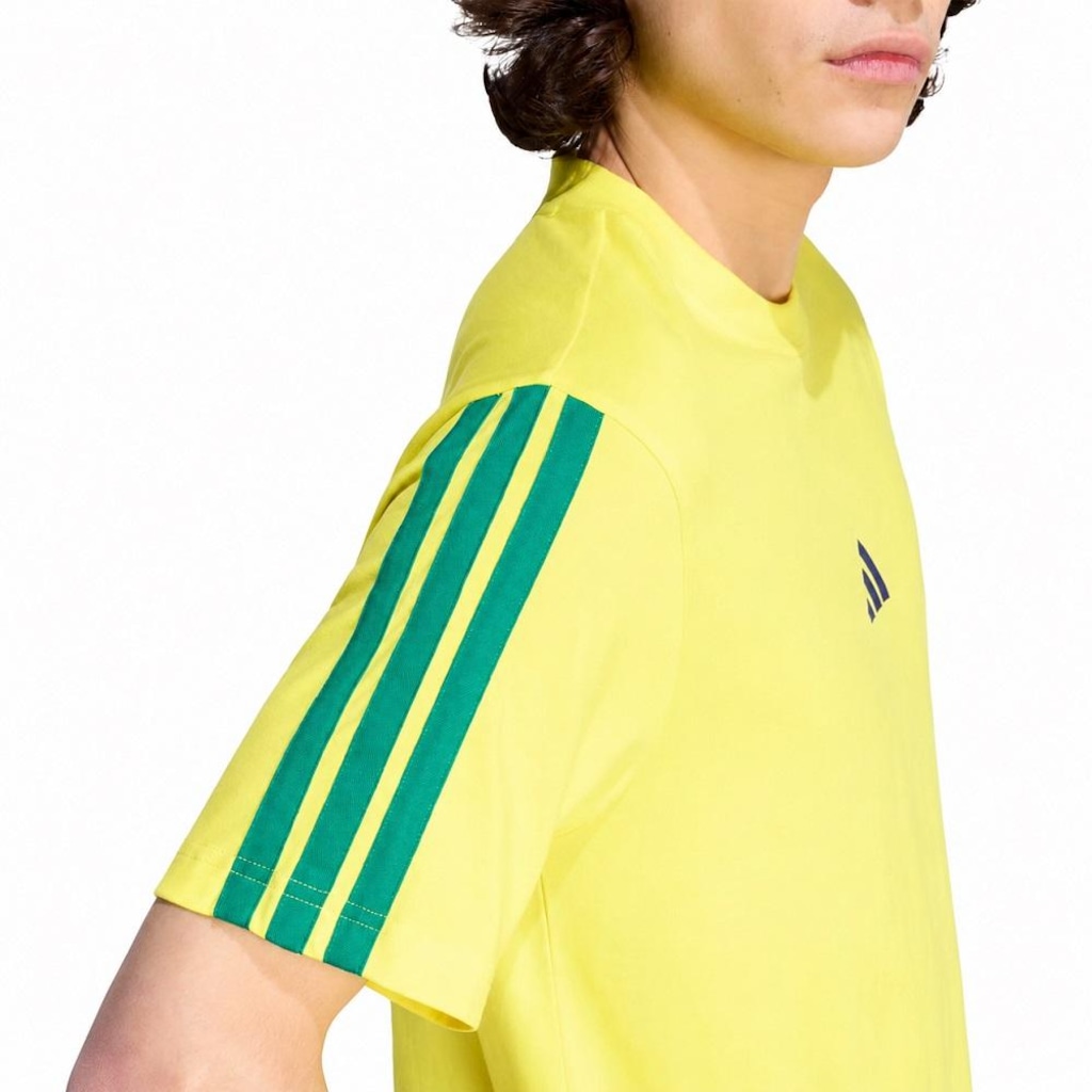 Imagem 3 do produto Camiseta adidas Malha Simples Essentials Três Listras Masculina
