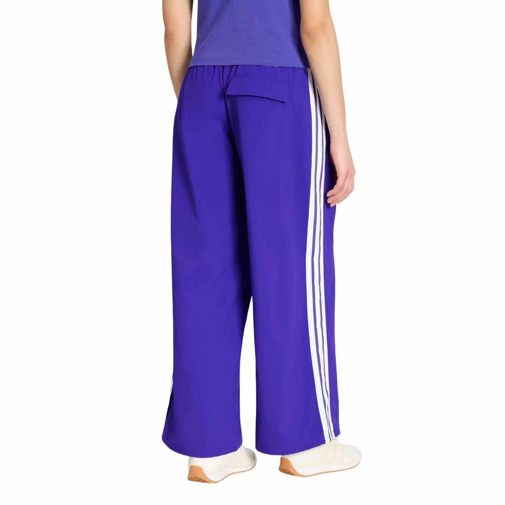 Imagem 2 do produto Calça adidas Essentials 3 Stripes Lifestyle Feminina