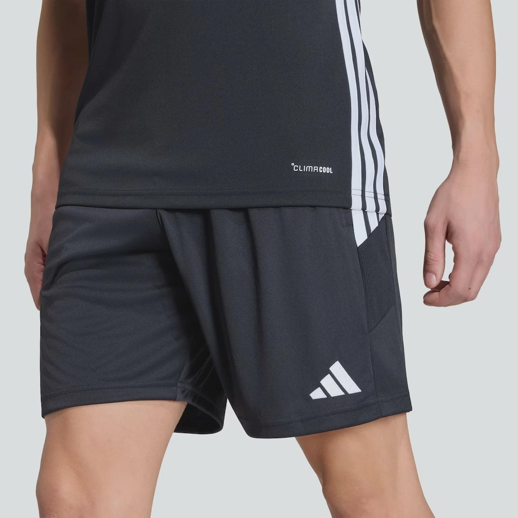 Imagem 1 do produto Shorts adidas Tiro 26 Essentials - Masculino