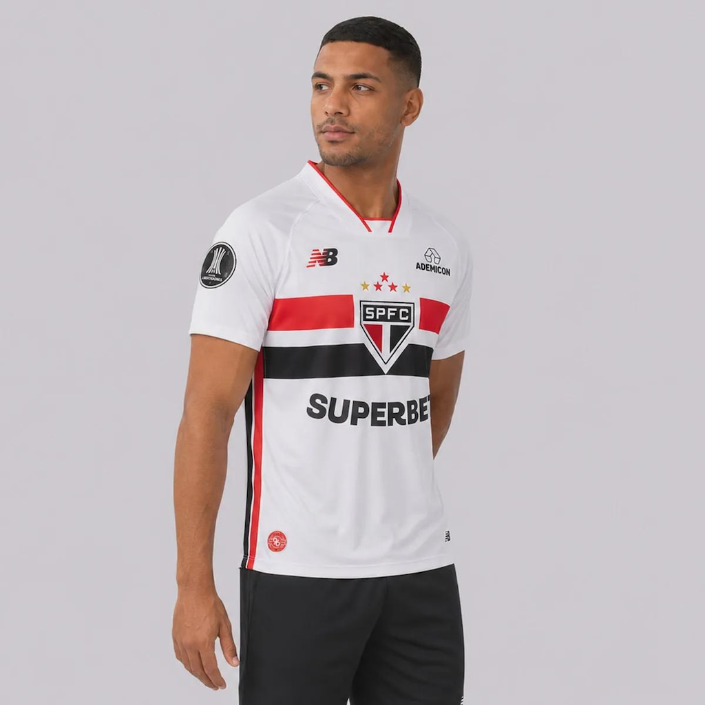 Imagem 2 do produto Camisa do São Paulo I 26/27 Patch Libertadores New Balance Masculina