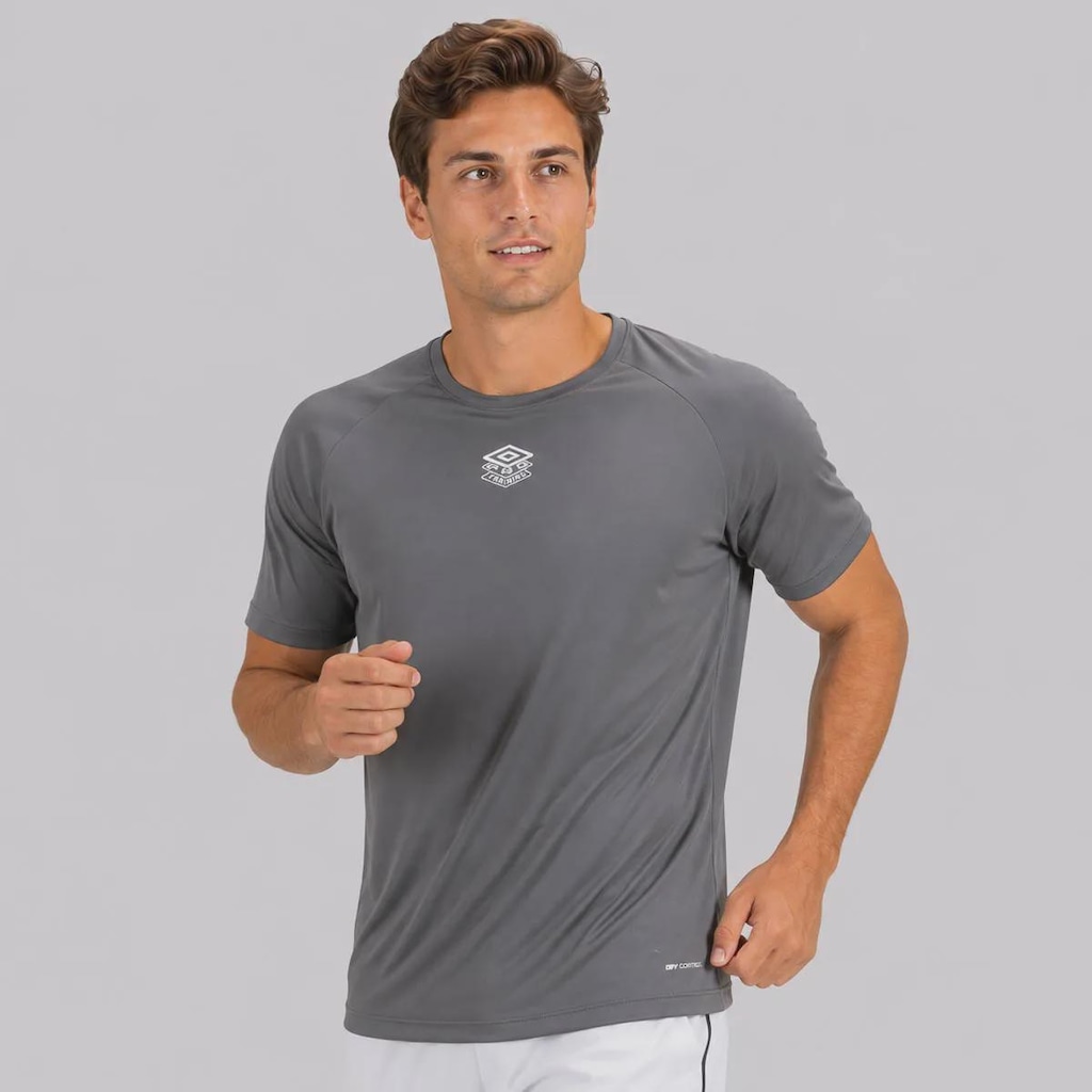 Imagem 2 do produto Camisa Umbro Poliamida Essential II Masculina