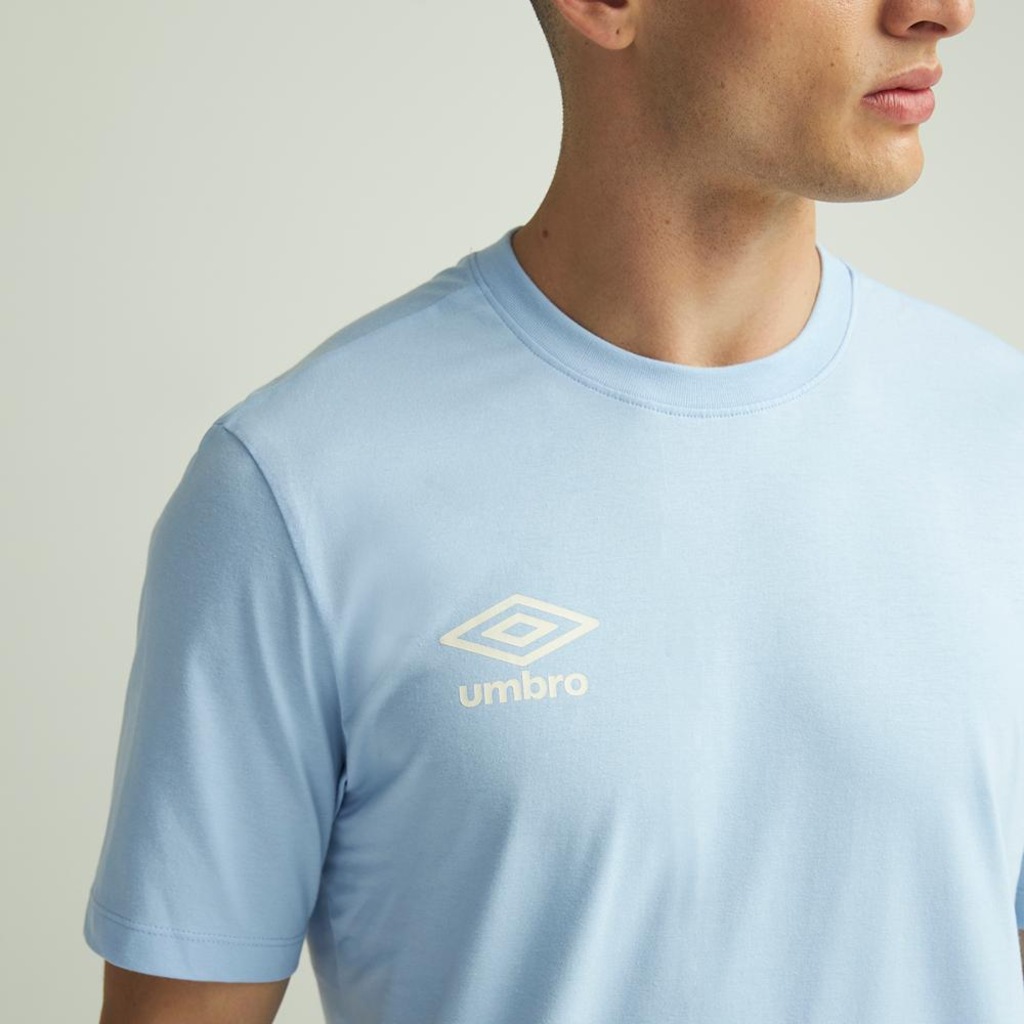 Imagem 3 do produto Camiseta Umbro Essential - Masculina