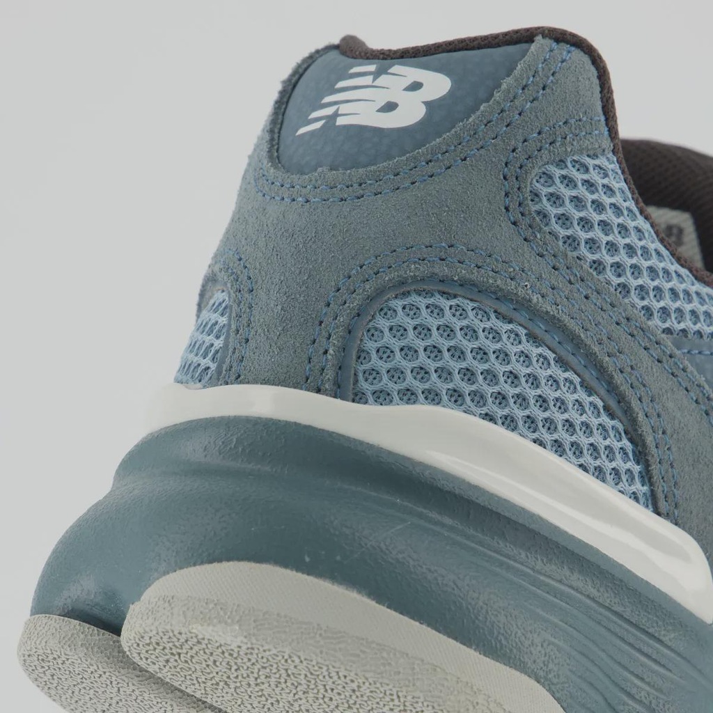 Imagem 4 do produto Tênis Masculino New Balance 603
